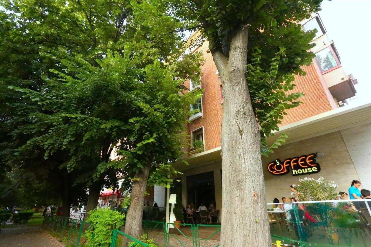 Ceronav Citycenter Galati, Disscount On Google!公寓 外观 照片